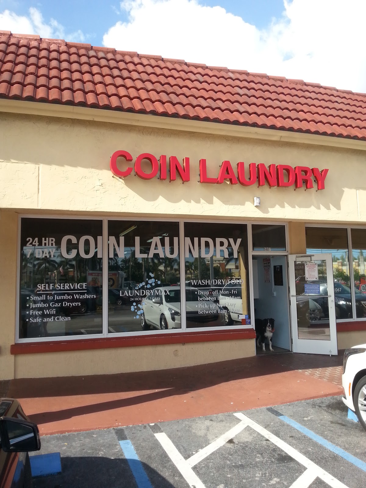 Coin Laundry '' Boca Laundrymax ''