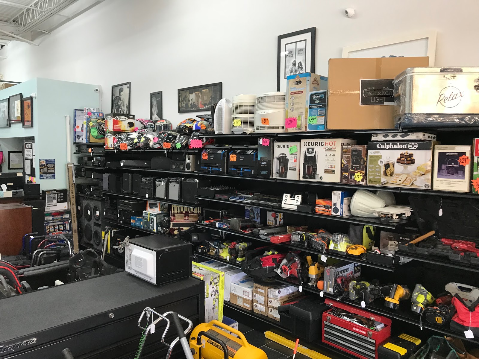 Crown Pawn / Professional Brokers Crown Pawn Shop / Professional Brokers