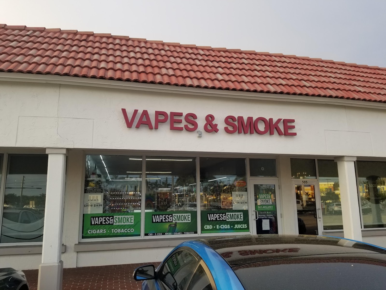 Vapes & Smoke  Store in Boca Raton FL