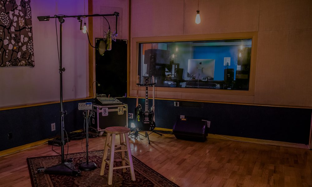 Sapphire Studio - Music Recording, Voice Over, ADR, Streaming Video &amp; Green Screen | A Source-Connect Studio
