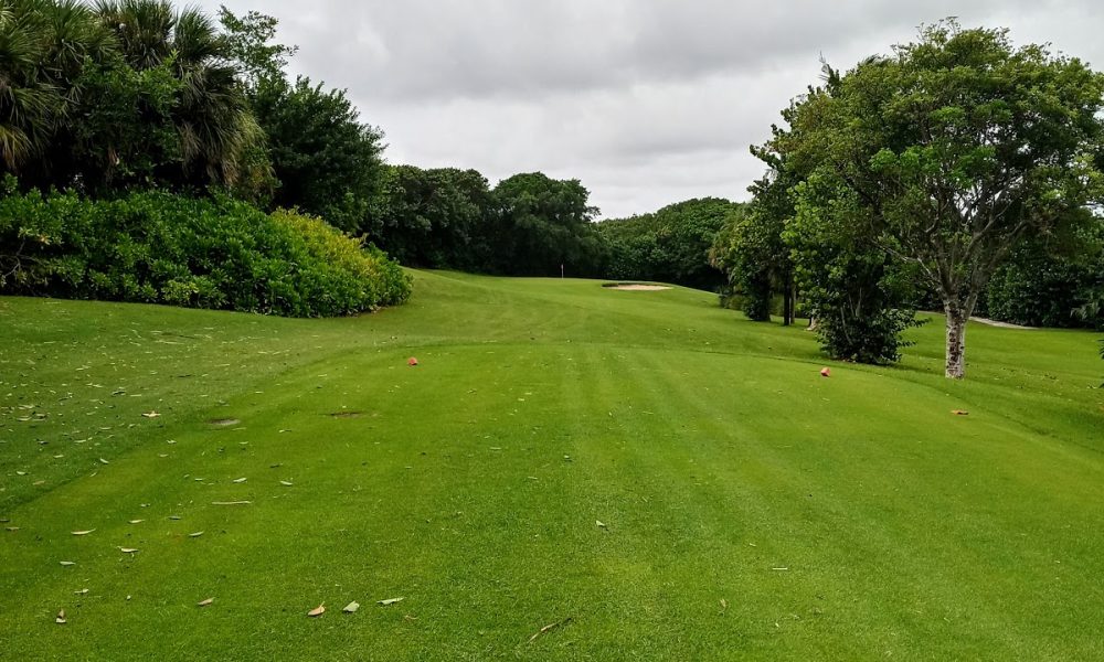 Red Reef Park Executive Golf Course