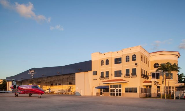 Signature Flight Support BCT – Boca Raton Airport