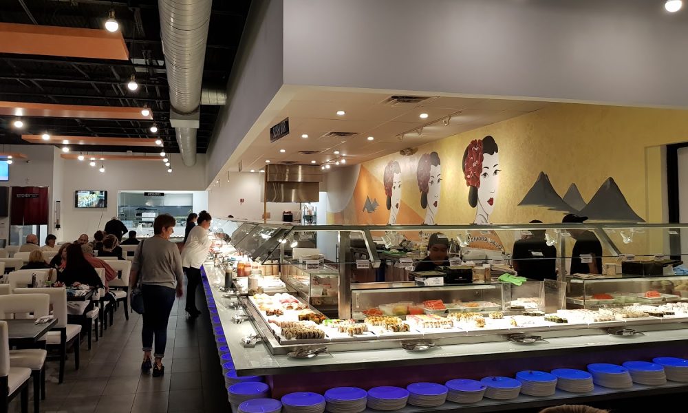 Santo's Modern American Buffet &amp; Sushi