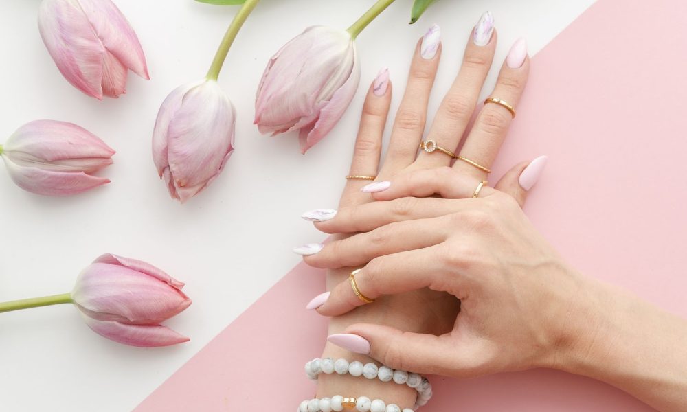 A Paris Nail Bar