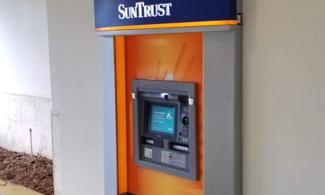 ATM (Suntrust Bank)