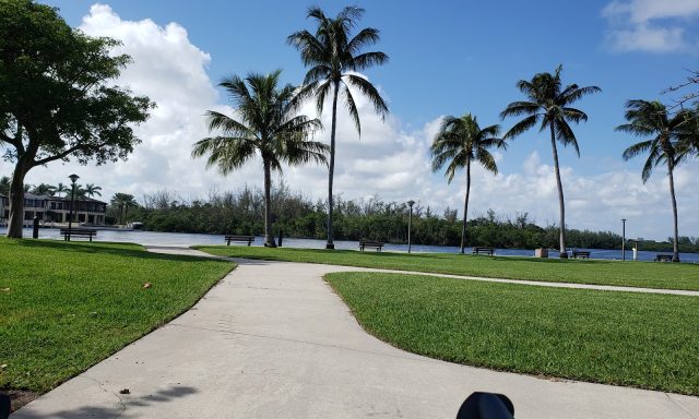 1371 N Ocean Blvd Parking