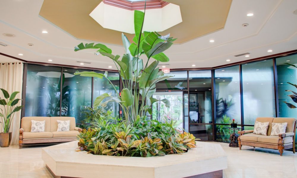 Boca Raton Plaza Hotel & Suites