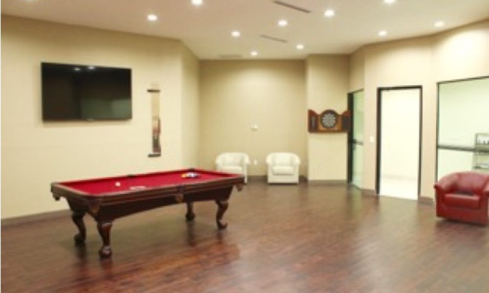 Breakroom Men's Salon & Spa