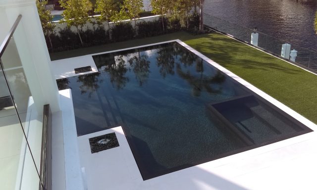 Broadway Plaza Shopping Center