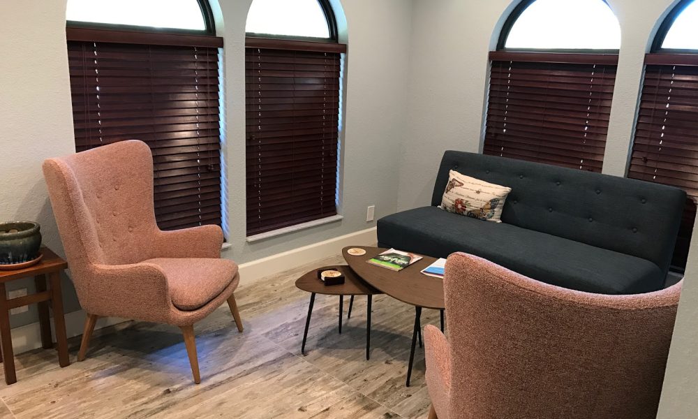 Leafline Acupuncture & Herbs