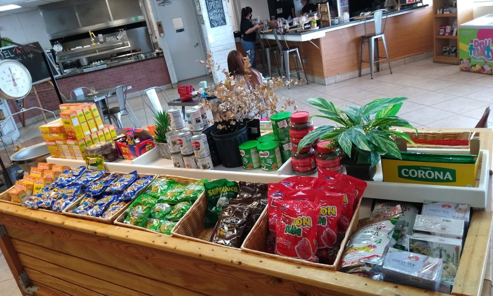 El Atico Market & Cafe