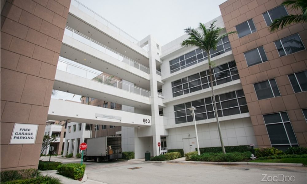 Martha Holzworth, DPM