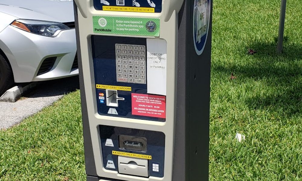 1371 N Ocean Blvd Parking