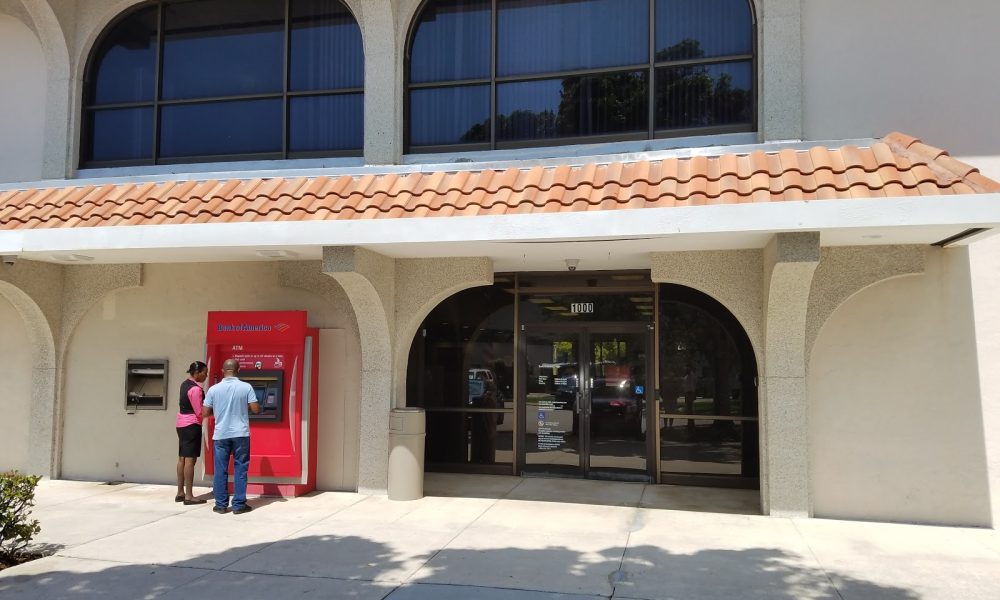 Bank of America (with Drive-thru ATM)