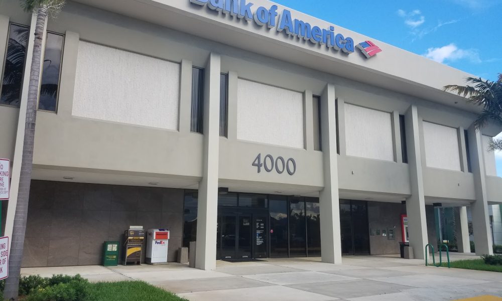 Bank of America (with Drive-thru ATM)