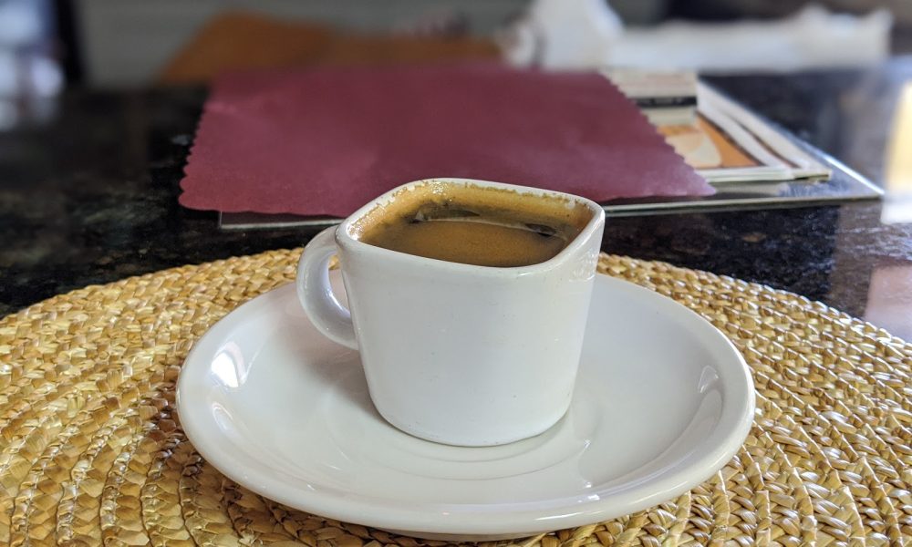 El Atico Market & Cafe