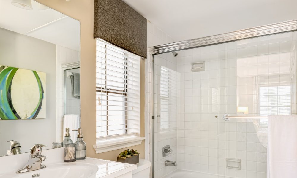 Mizner Court Apartments