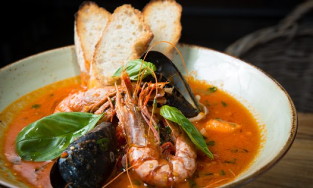 Parrillada & First Bistro