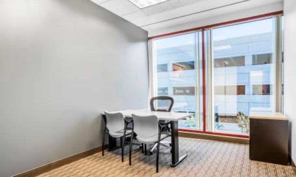 Regus - Florida, Boca Raton - Glades Road