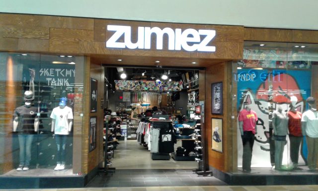 Zumiez