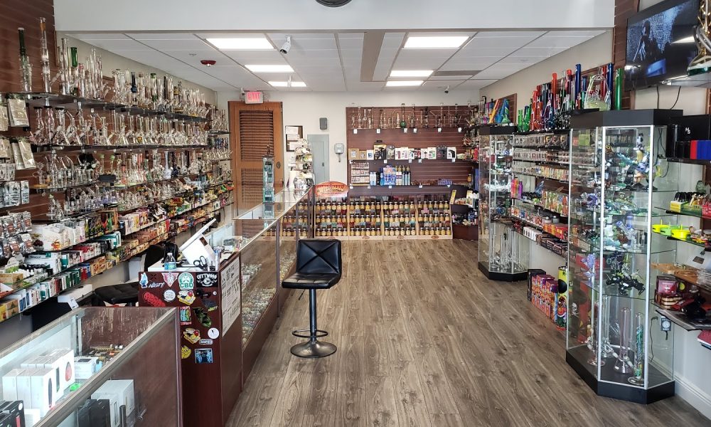 Vapes and More