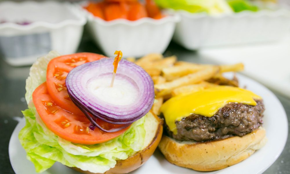 Zinger's Deli