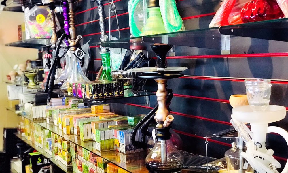 Vapes and More
