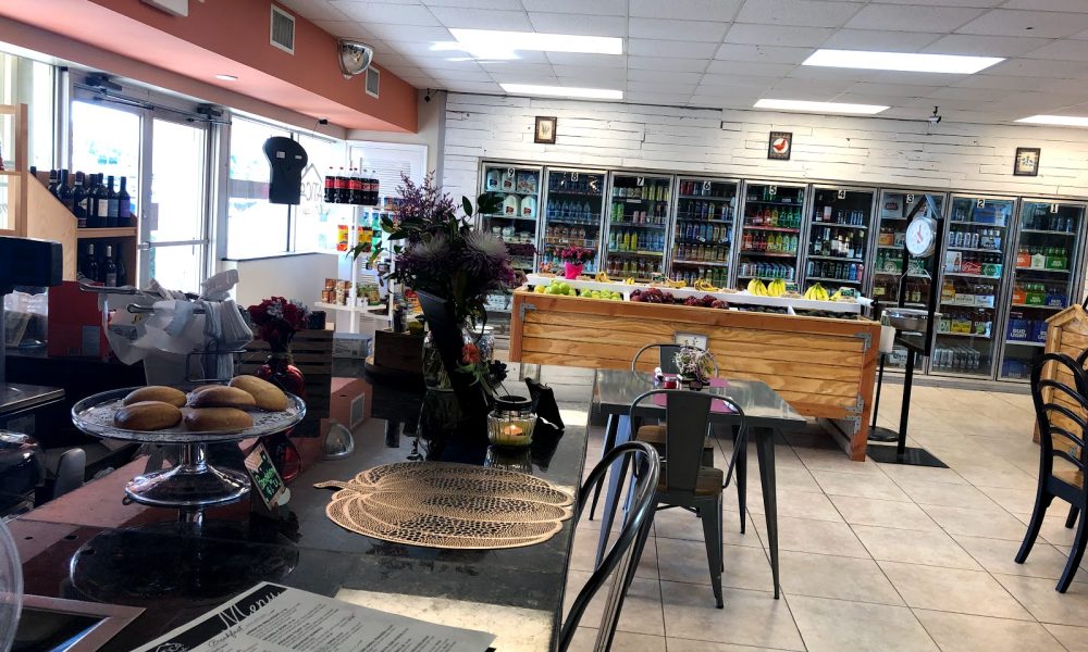 El Atico Market &amp; Cafe