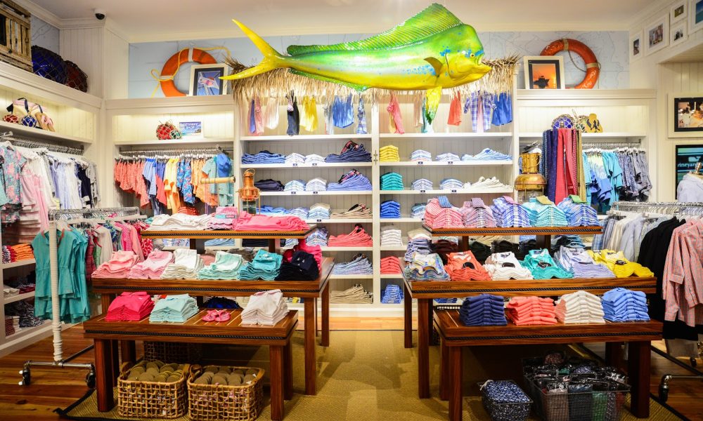 vineyard vines