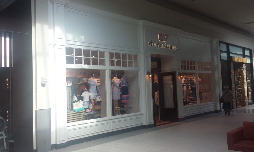 vineyard vines